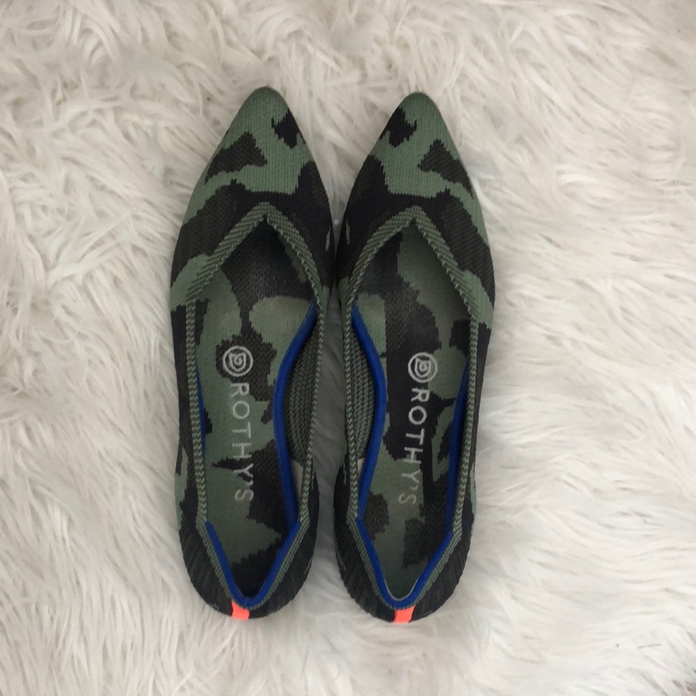 Rothy’s camo The Point flats size 8